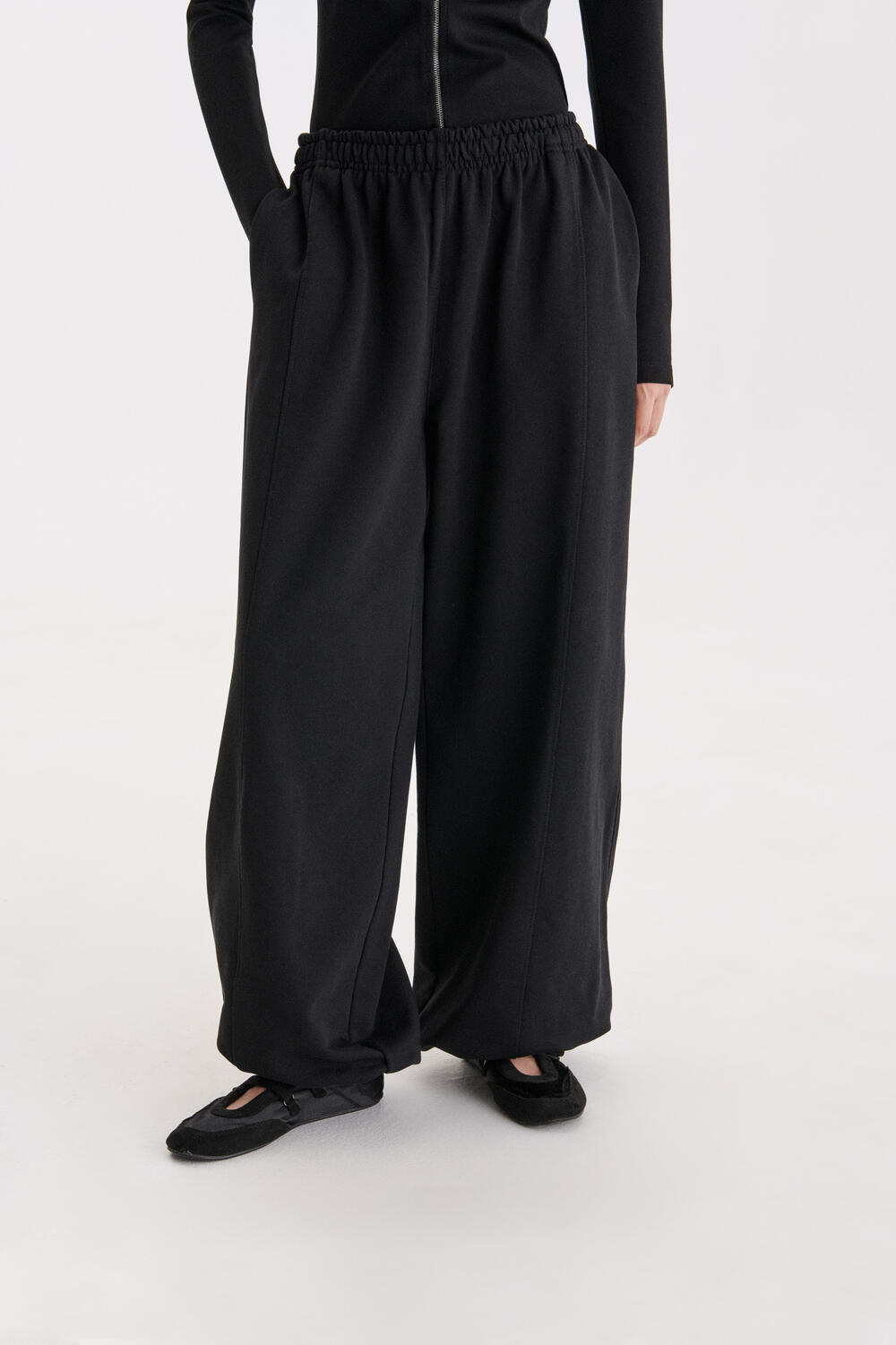 Джогери обємного крою STAGE 