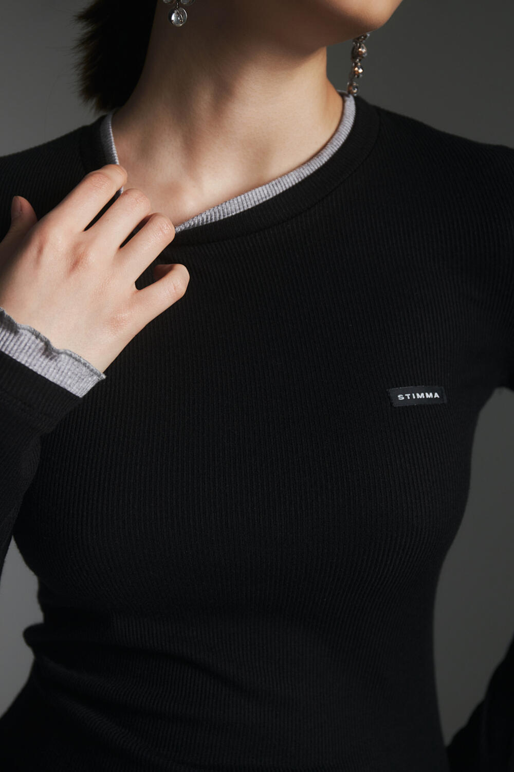 Лонгслів МЕРЛІНА Чорний, ХS