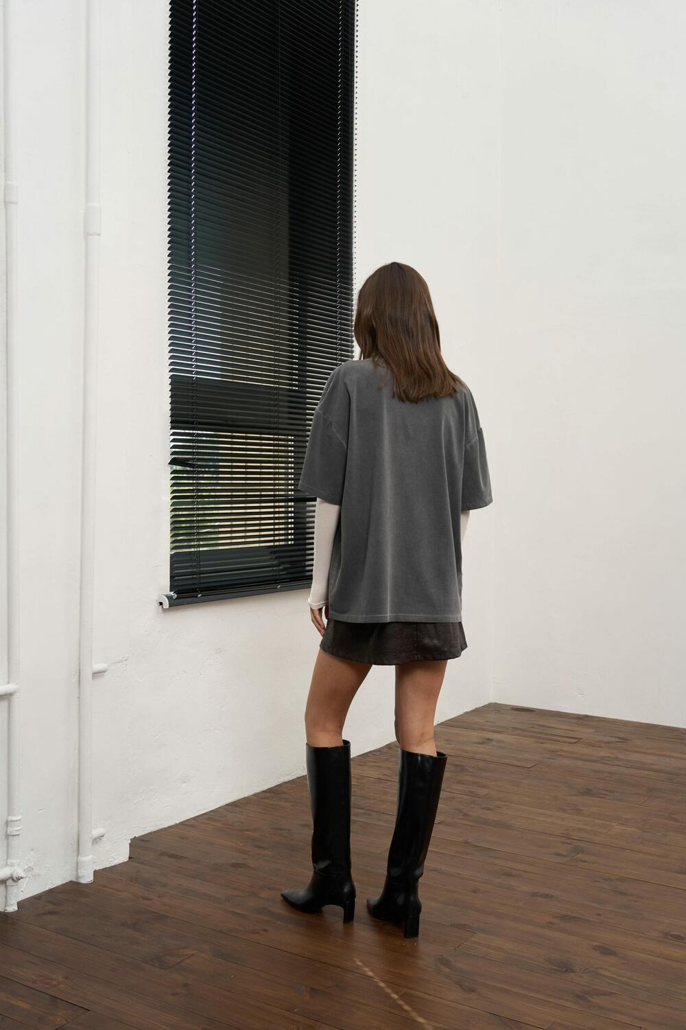 Футболка з вареної бавовни Manifest Графіт виварений, S/M