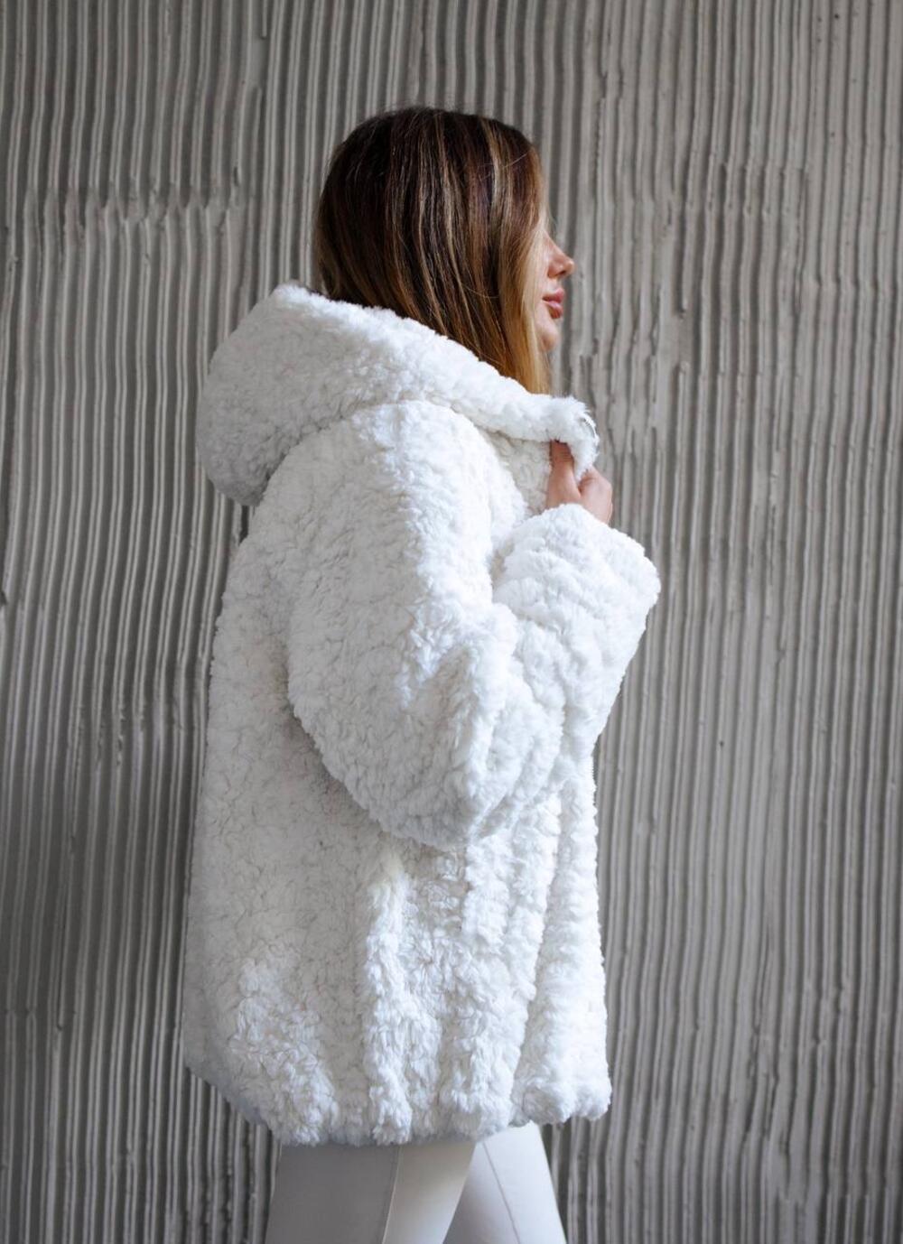 Шуба хмаринка Молочна, S