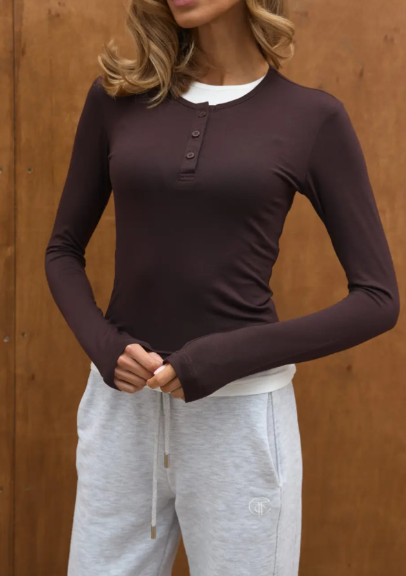 Лонгслів на гудзиках контрастний LS016 Коричневий, L