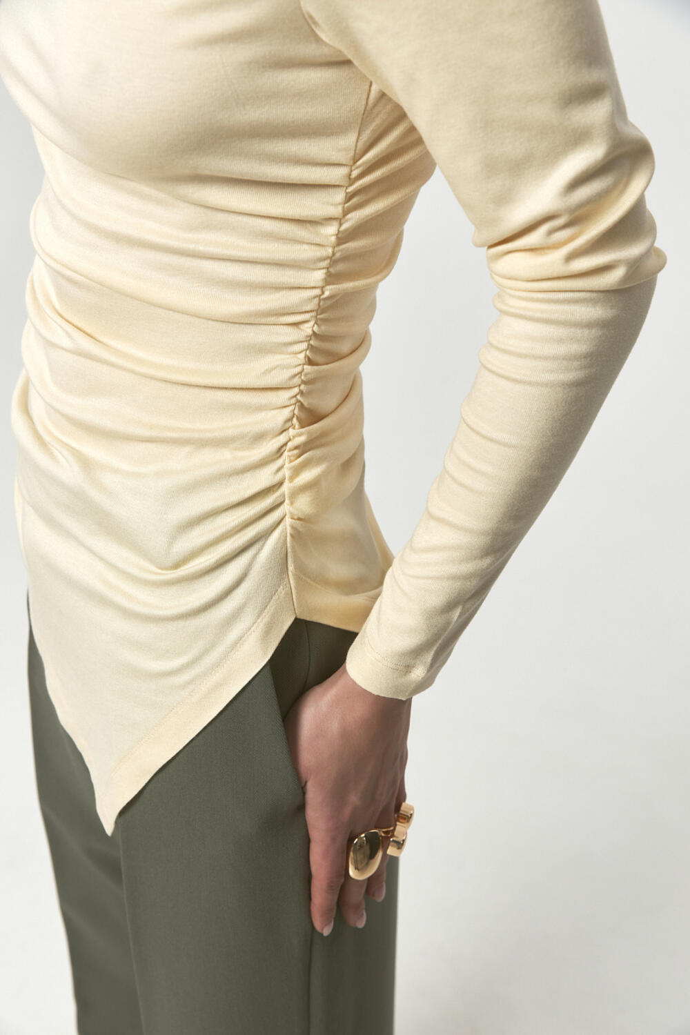 Лонгслів Ектеріс Вершкове масло, ХS