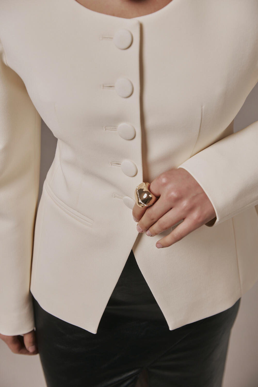 Жакет Аксіс Молочний, S